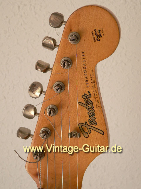 Fender Stratocaster 1965 sunburst e.jpg